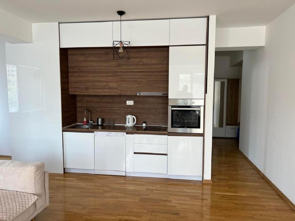 High-End Spacious Apartment Next To City Mall Skopie Exterior foto